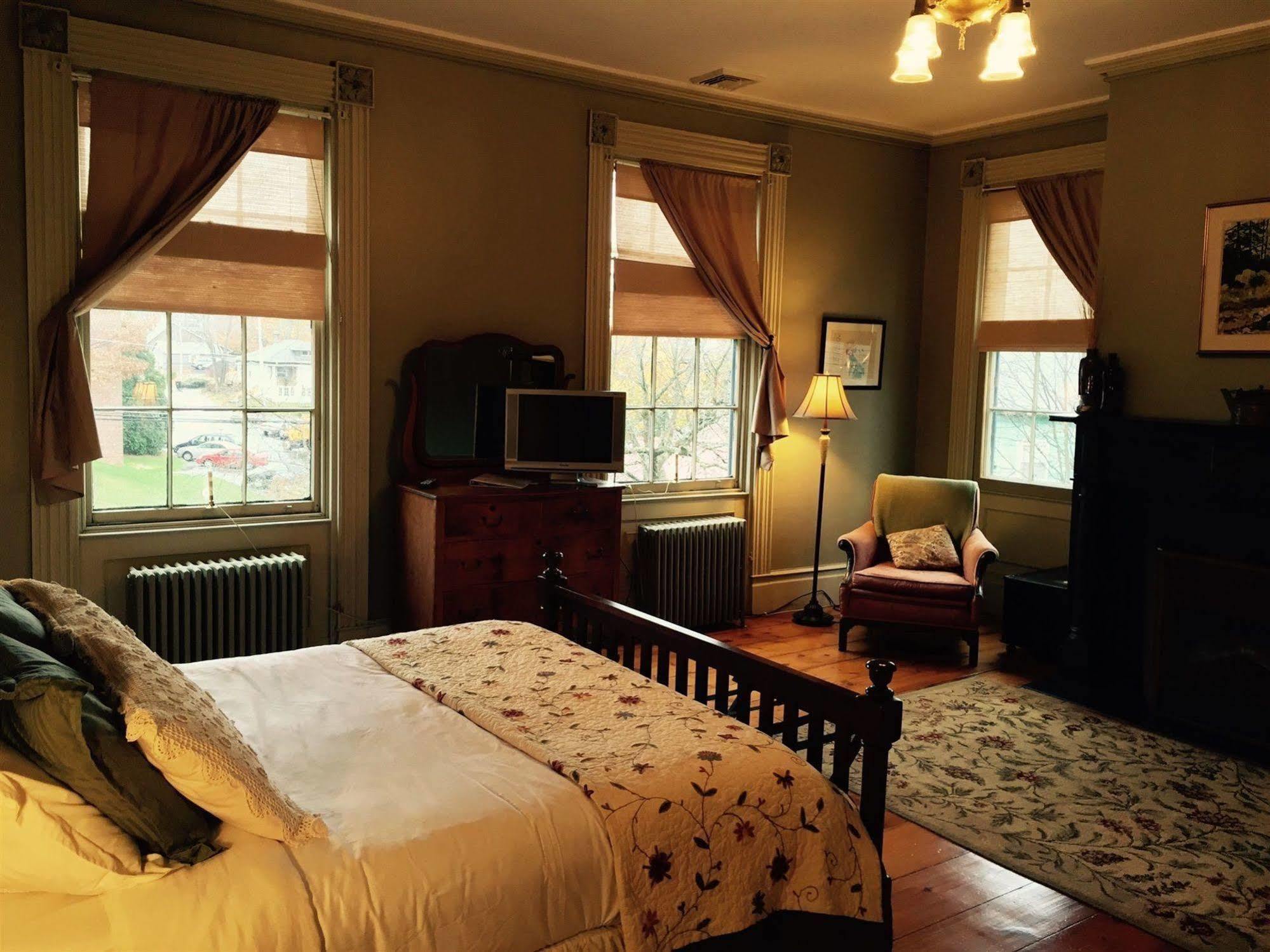 The Borland House Inn Montgomery Dış mekan fotoğraf